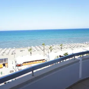 Апартаменты Lazuli Sea View Beachfront Ap 43, Ларнака